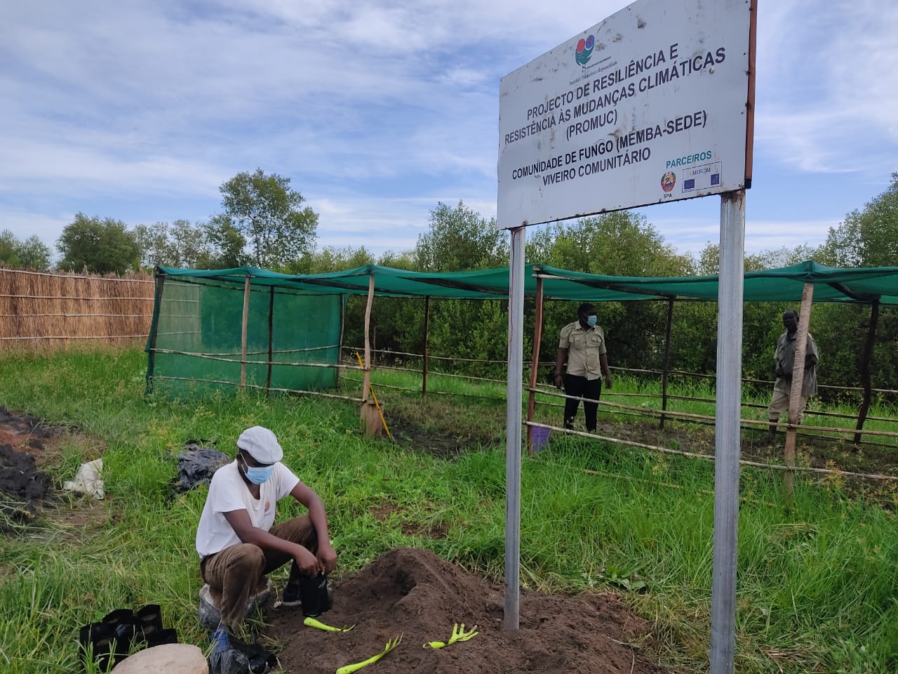 Nos Distritos de Memba e Mossuril