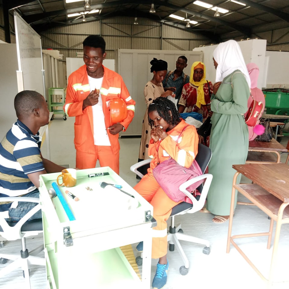 MELHORADA A QUALIDADE DE PARTICIPAÇÃO NAS FORMAÇÕES TÉCNICO PROFISSIONAIS NO IFPELAC DE NACALA