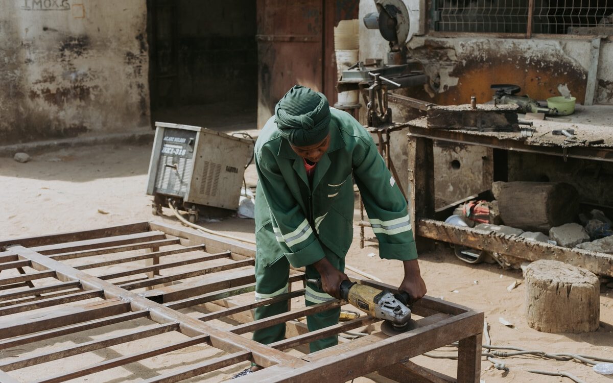 Jovens Beneficiários do Projecto de Emprego Trazem Impacto Positivo nas Comunidades